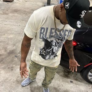 Meet your Posher, James